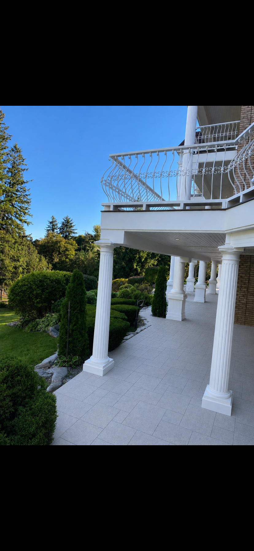 Columned patio — Interlocking & Patios project in Brampton by A-Z Landscaping